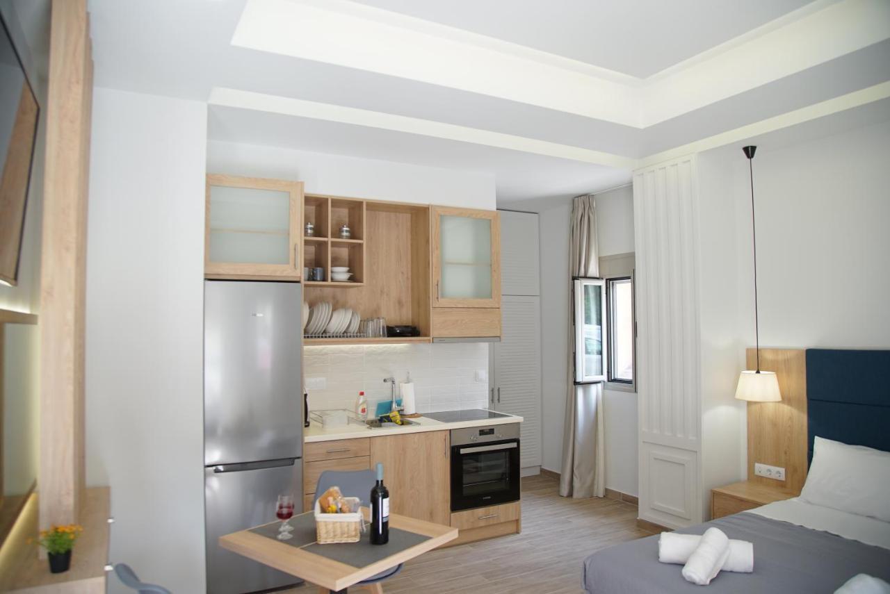 Simplychic Apartment C 칼라마타 외부 사진