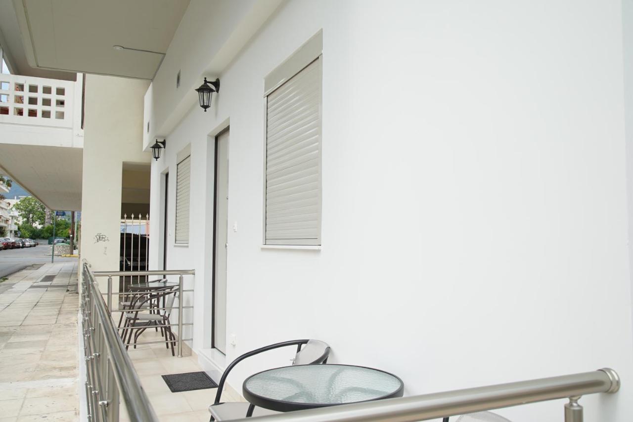 Simplychic Apartment C 칼라마타 외부 사진